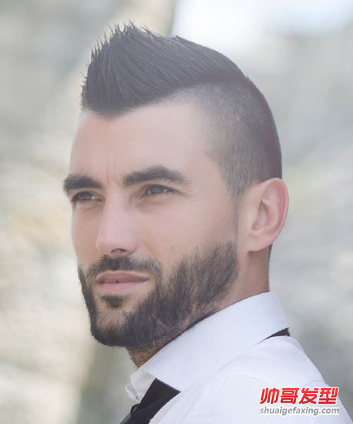 欧美型男示范超短发莫西干发型 莫西干发型图片