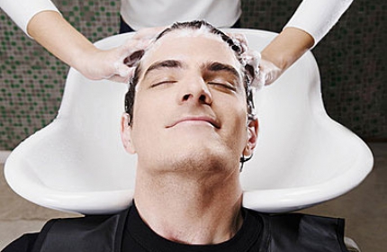 男人如何正确洗头 油性头皮和干性头皮怎么选洗发水